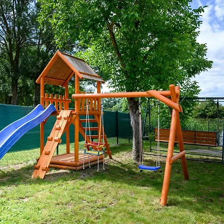 Nyaraló Nándi Jakuzzis Vendégház